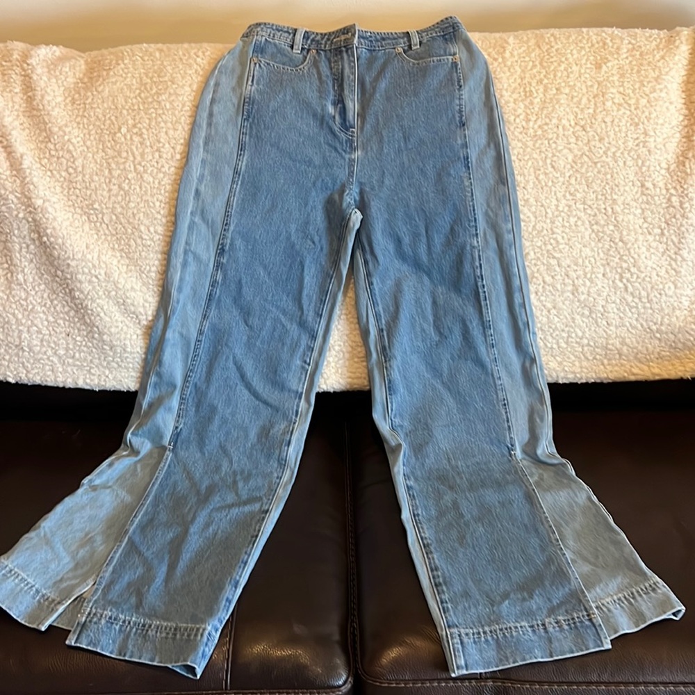 New two toned wide leg denim with slits size 6  — hippie pants